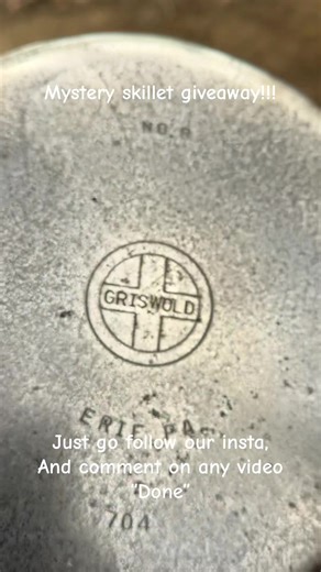 It’s that easy. Follow the insta and comment “done” on any video. I’ll be randomly choosing a winner by the end of the week just in time for Christmas!!! #castiron #polish #fyp #christmas #giveaway