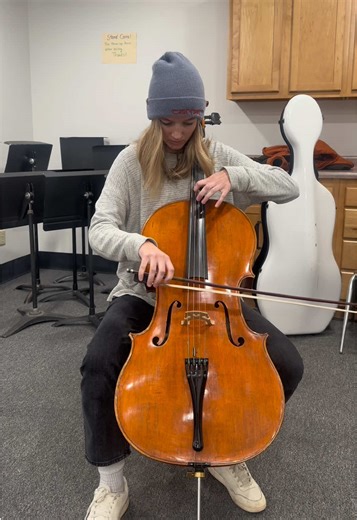 DAY 95/100 i love getting a little break between teaching lessons to practice. my students inspire me to stay diligent and keep improving at what i love! - - - #music #musician #cello #cellist #practice