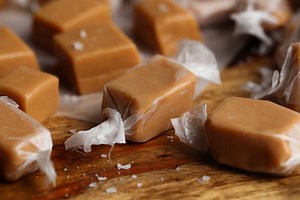 Homemade Caramels - Easy Salted Caramels From Scratch!
