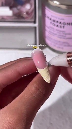 spring nail inspo 🌻🌼 did yellow french tips, ombre, a 3d flower nails and 3d swirls and completed everything with gold & pearl beads. would you wear these for spring? save for nail inspo share with your nail bestie 💌 #springnails #luxurynails #3dnailart #flowernailart #3dflowernails