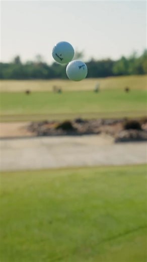  SRIXON SAVINGS ON NOW!  Drop into your nearest Golf Warehouse...