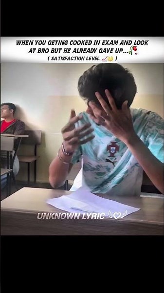 when I see bro already gave up 😌📈 || Whatsapp status || ~unknown lyrics #trending #newshorts #viral