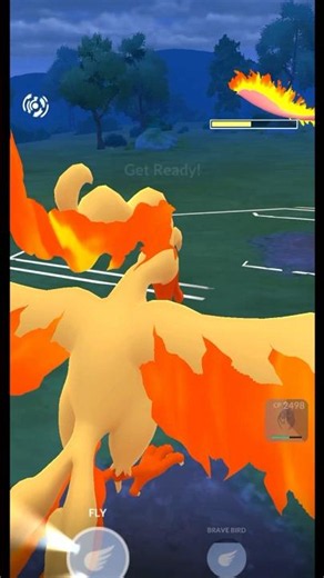 moltres vs moltres 🔥 #moltres #pokemongo #pokémon #battle