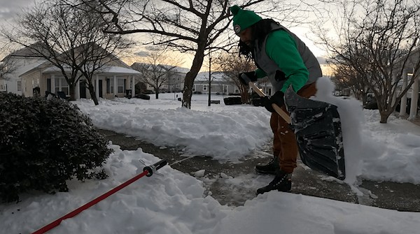 Residential trash pickup to resume this weekend in DC