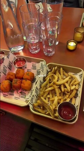 NYC’s Most UNIQUE Bars You NEED To Try (Hidden Gems + Viral Spots)