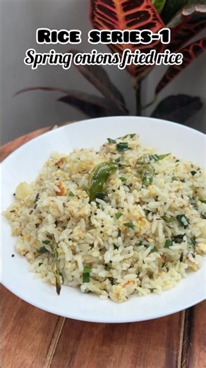 Spring onion fried rice 🍚| fried rice | #friedrice#springonionrecipe#quickrecipe#tasty#shorts#viral