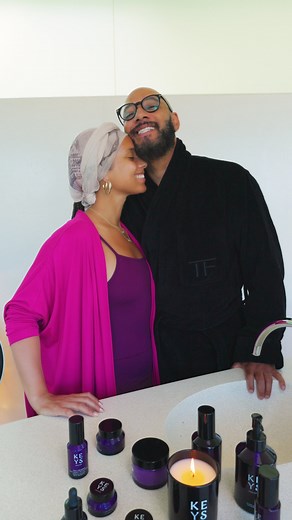 399K views · 5.4K reactions | Choppin’ it up with my best friend 淪‍♀️✨Dropping a few love gems at the bathroom sink  Tell us some of yours | Alicia Keys | Facebook