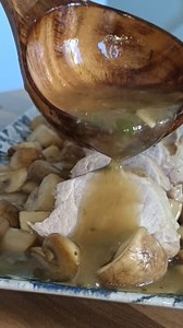 Solomillo con champiñones 🍄 Una receta fácil y con pocos ingredientes #solomillo #cocinar #champiñones #recetassanas #anahi_recetas | Anahi Recetas Cocina Facil
