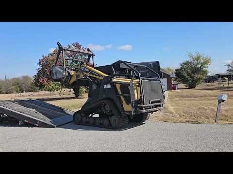 2017 ASV RT120 Arrival in McKinney