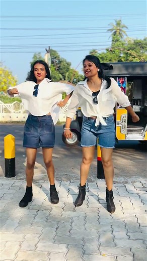 One way ticket 🥰 #trending #reels #gulfnews #malayalam #dance