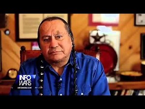 Alex Jones Pays Tribute to Russell Means (11/9/1939-10/22/2012)