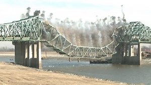 Watch: Demolition of Missouri Bridge