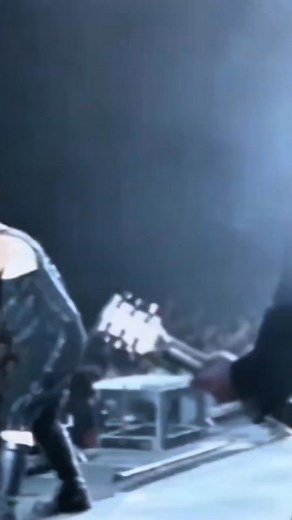 104K views · 5.5K reactions | El mood de hoy: KEINE LUST.  El soundtrack: Rammstein.  . . #KeineLust #Rammstein #RammsteinFan #Mood #IndustrialMetal #TillLindemann | Rammstein Shop México | Facebook