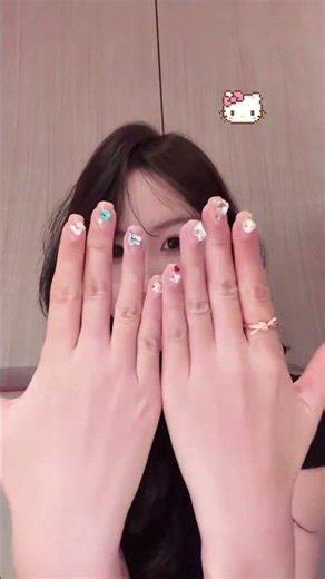 Glam New Year Nails: My Latest Mani DIY NewYearNails NailArtDIY