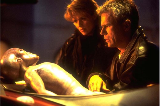 Stargate SG-1 Spinoff Pitch Would’ve Starred Amanda Tapping Investigating Aliens on Earth