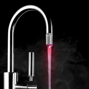 Test water hands-free with this light-up faucet attachment. Colors glow to indicate changing heat levels, ensuring that your tap is always the perfect temperature.🚰🌈 http://ebay.to/TemperatureSensitiveFaucetLED | eBay