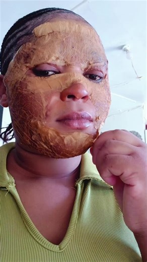 How to Make an Egg and Coffee Face Mask for Glowing Skin