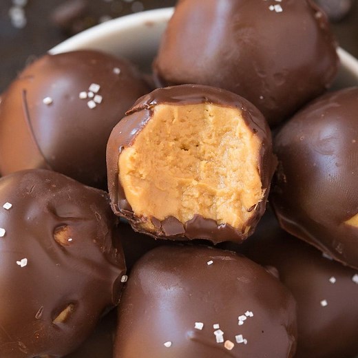 Healthy Chocolate Peanut Butter Balls (4 Ingredients!) - The Big Man's World ®