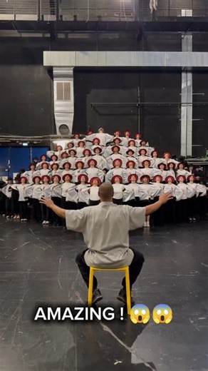 AMAZING! This is not Ai 🤖 This is @murmuration_concept #rehearsal #murmuration #tutting #choreography #art #hiphopdance #poetry #balletdancer | Dugs TV