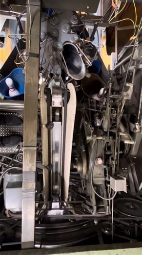 Behind the scenes action of a Brunswick A2 pinsetter! #brunswick #A2 #pinsetter #mechanic #bowling