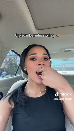 Exploring Pizza Hut's Family Meal Options