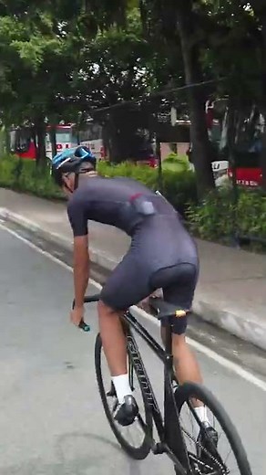 Fixed Gear Sprint Training 🔥