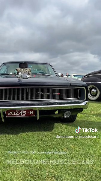 Gangsta #moparnation #moparornocar #musclecarsoftiktok #classiccars #oldschool #oldschoolcars #prostreet #prostreetcars #blown #supercharged #blowup #trending #xyzbcaa #follow #like