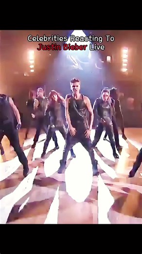 Celebrities Reacting to Justin Bieber's Live Performance