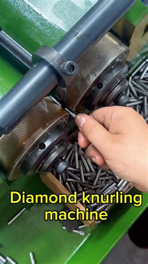 Diamond knurling machine #knurling #screws #machine #foryou #factory #cnc