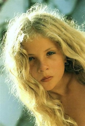 eva ionesco smile #viraltiktok #viralvideo #fyp #foryoupage #evalonesco