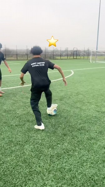 PRIME IMAN SKILL LEVELS! ⭐️🤯 #football #soccer #footballskills #soccerskills #viral