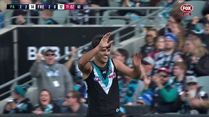 Clever Bonner fakes then scores