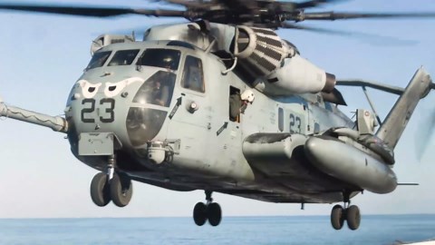 US Marines complete high stakes deck landing qualifications