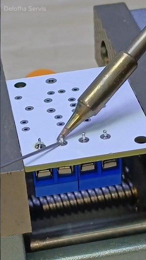 Perfect welding using HS-02A fnirsi soldering iron 😍🔥 #soldering #Tools #welding #tips #Tecnologia