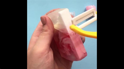 Pretty Swirl Bar Soap Slicing