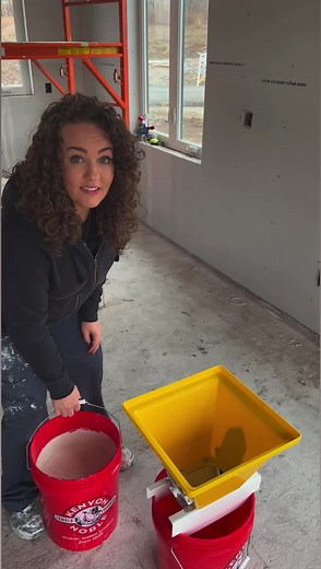 915K views · 11K reactions | Have you tried Trim-Tex Fast Edge Paper corner bead yet? It’s amazing! Really easy to cut, install and coat. We’re using a mud hopper with taping mud and a Fast Edge roller to install the bead. As you can see in the video it’s super flat meaning less mud is needed to finish it. #drywall #trimtex #build #construction | Drywall Shorty | Facebook