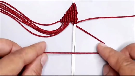 36K views · 766 reactions | Knot decoration Tutorial DIY Beaded Macrame Bracelet  Dailing Celeste Hernández Q #fblifestyle | Diy Concept | Facebook