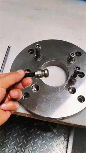 Exploring Lathe Operations in Mechanical Engineering