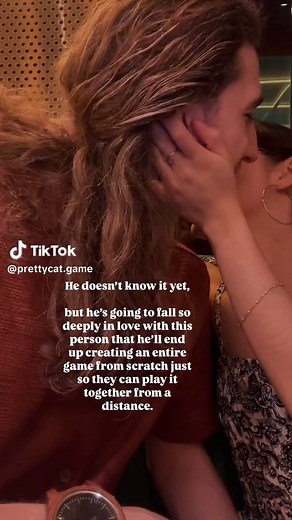 Pretty Cat: A Cozy Game for Long-Distance Couples