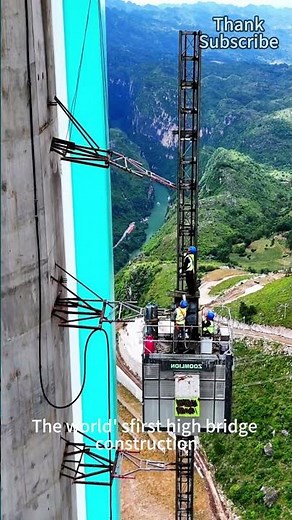 The world's tallest bridge construction elevator dismantled