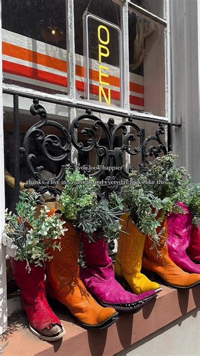 Living the Good Life in Savannah, Georgia