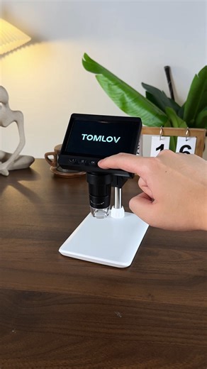 2.1K views · 35 reactions | View and inspect coin details like never before! Use Tomlov error coin microscope!! #tomlov #tomlovmicroscope #coin #penny #coins #coincollecting #microscope #coinrollhunting #money #numismatics #errocoin #minterror | Tomlov | Facebook