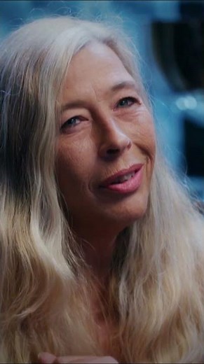 Woman Recognizes Ghost Child Seen on Security Camera | The Dead Files | Travel Channel