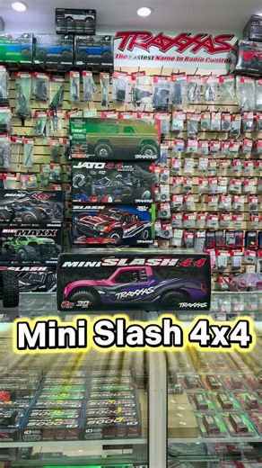 Pequeño, potente y listo para la acción. Motor brushless, chasis resistente y velocidad real. Y si querés más power… también tenemos Mini Maxx y Mini XRT disponibles. 📍 Clay’s Hobby Shop – Plaza Rohrmoser 🛒 www.clayshobbyshop.com ¿Cuál te llevás hoy? | Clays Hobby Shop