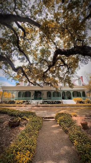 Explore the haunting mysteries of The Myrtles Plantation, est. 1796, where legends intertwine with a dark and tragic history. As we delve into the depths of this plantation, we encounter a place that was not just witness to the cruelties of slavery but also served as a Civil War hospital for both the north and the south. Among the chilling narratives are accounts of mysterious deaths, from accidents to murders shrouded in mystery. There is no evidence that Chloe actually existed and is just an o