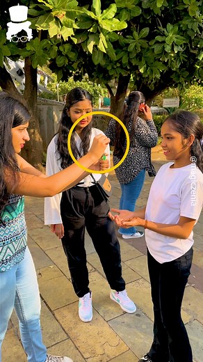 389K views · 440 reactions | Tissue Turns into Gold Chain  #magictrick #magic | Magicians | Facebook