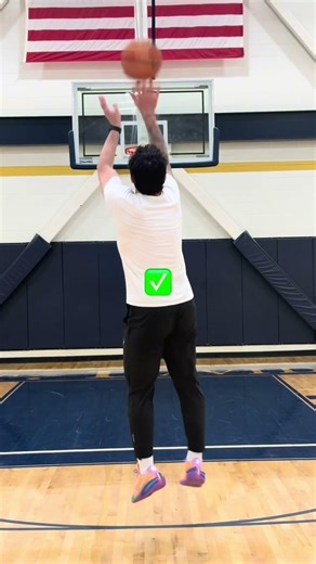 Shooting tips to improve your jumpshot! #developbydre #worktalks #viral #explore #basketballtrainin
