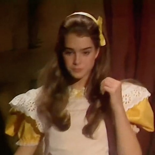 This is fan.page of Brooke Shields on Instagram: "Brooke Shields, movie: “The Muppets Show” 1979 or 1980 #BrookeShields"