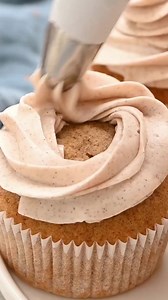 152K views · 1.1K reactions | Churro Cupcakes are fluffy and light cinnamon sugar cupcakes that are easy to make and even easier to fall in love with! Recipe: https://therecipecritic.com/churro-cupcakes/ | Tried and True Recipes | Facebook
