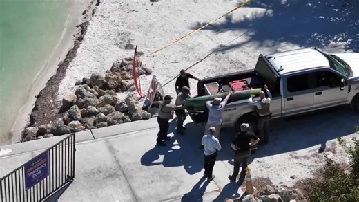 Kayaker dies after incident near Sanibel Causeway